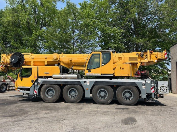 Liebherr LTM 1070-4.2 - Мобилен кран: слика 1 Liebherr LTM 1070-4.2 - Мобилен кран: слика 1