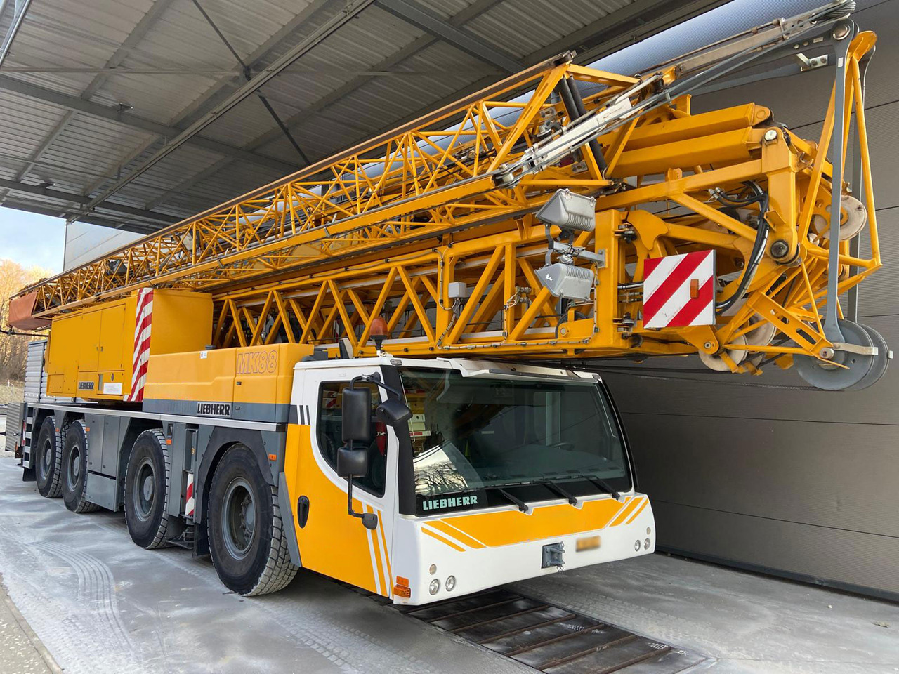 Liebherr MK 88 - Кулски кран: слика 1 Liebherr MK 88 - Кулски кран: слика 1