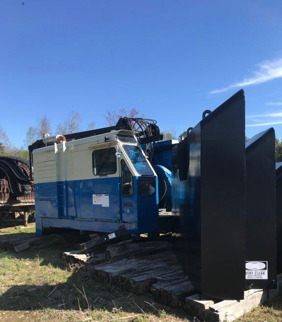 Manitowoc 3900 - Кран со гасеници: слика 1 Manitowoc 3900 - Кран со гасеници: слика 1