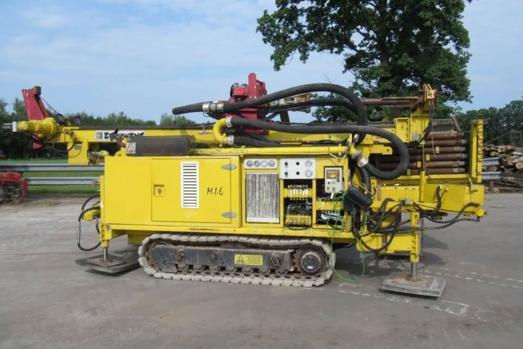 Massenza MI6 - Машина за бушење: слика 1 Massenza MI6 - Машина за бушење: слика 1