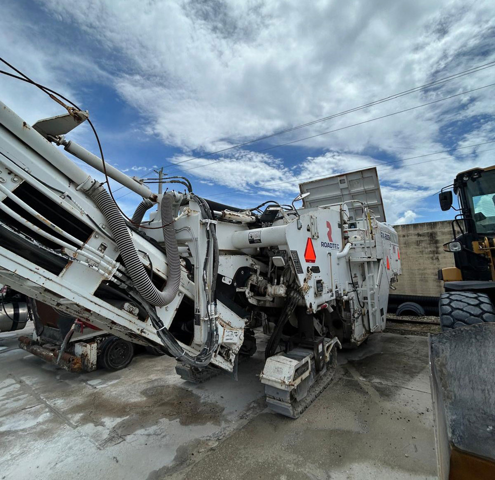 Roadtec RX-600E - Асфалтна мелница: слика 1 Roadtec RX-600E - Асфалтна мелница: слика 1