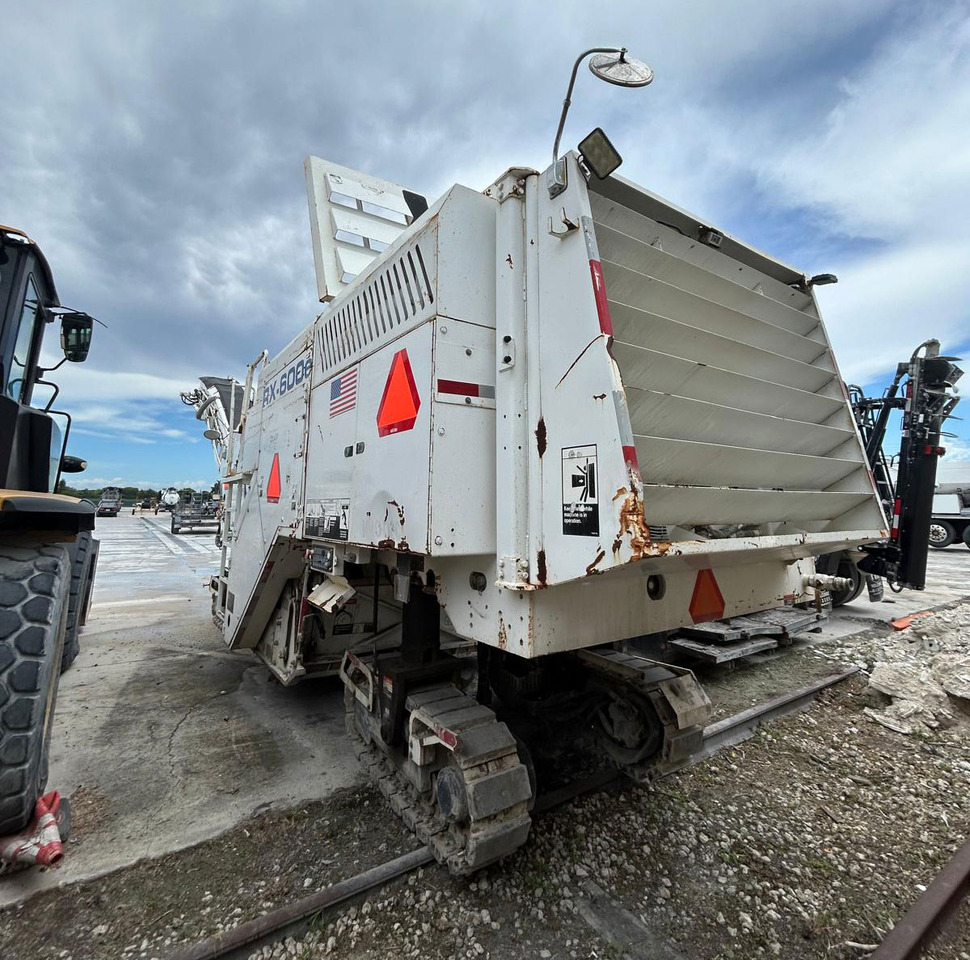 Roadtec RX-600E - Асфалтна мелница: слика 5 Roadtec RX-600E - Асфалтна мелница: слика 5