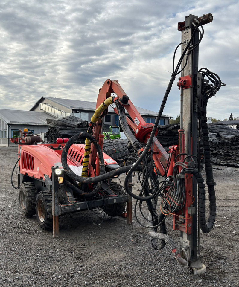 Sandvik Commando DC125R - Машина за бушење: слика 3 Sandvik Commando DC125R - Машина за бушење: слика 3