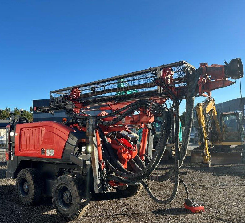 Sandvik Commando DC300Ri - Машина за бушење: слика 5 Sandvik Commando DC300Ri - Машина за бушење: слика 5
