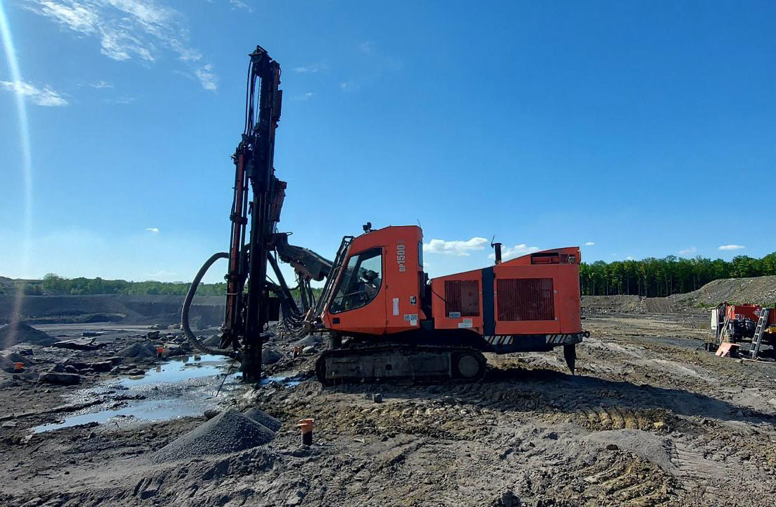 Sandvik DP1500 - Машина за бушење: слика 1 Sandvik DP1500 - Машина за бушење: слика 1