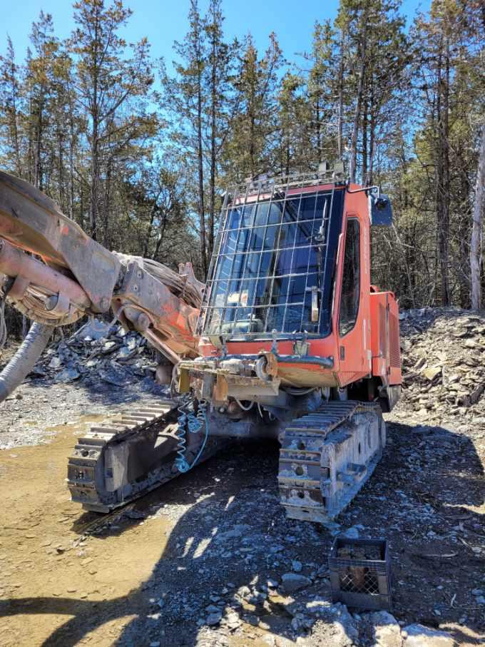 Sandvik DP1500 - Машина за бушење: слика 5 Sandvik DP1500 - Машина за бушење: слика 5
