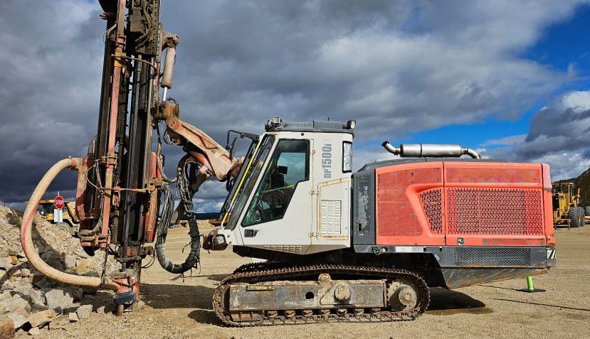 Sandvik DP1500i - Машина за бушење: слика 1 Sandvik DP1500i - Машина за бушење: слика 1