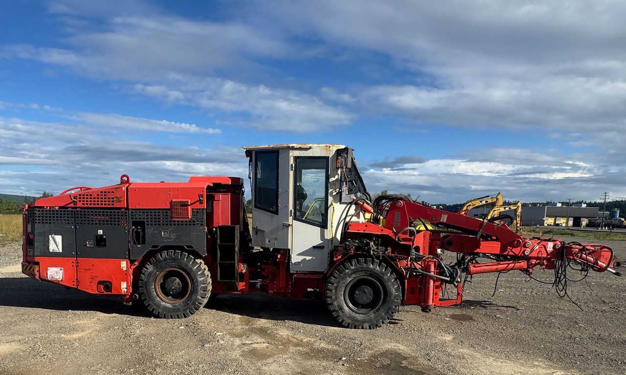 Sandvik DS411 - Насочувачка машина за бушење: слика 2 Sandvik DS411 - Насочувачка машина за бушење: слика 2