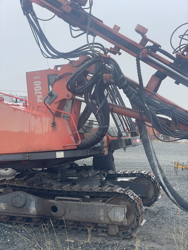 Sandvik DX700 - Машина за бушење: слика 3 Sandvik DX700 - Машина за бушење: слика 3