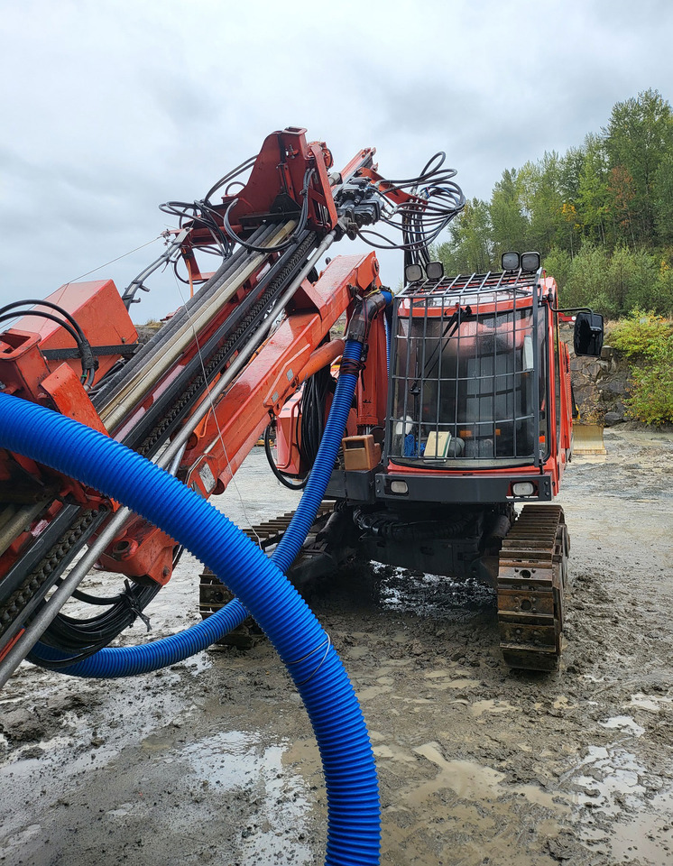 Sandvik DX800 - Машина за бушење: слика 3 Sandvik DX800 - Машина за бушење: слика 3