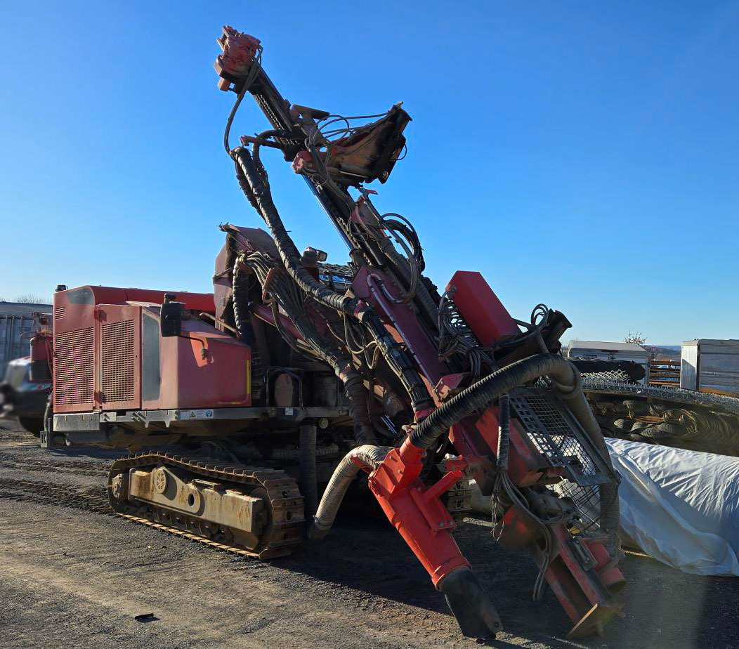 Sandvik DX800 - Машина за бушење: слика 2 Sandvik DX800 - Машина за бушење: слика 2