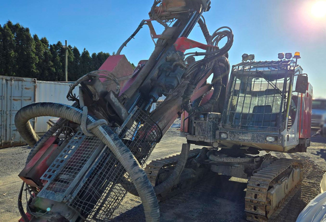 Sandvik DX800 - Машина за бушење: слика 3 Sandvik DX800 - Машина за бушење: слика 3