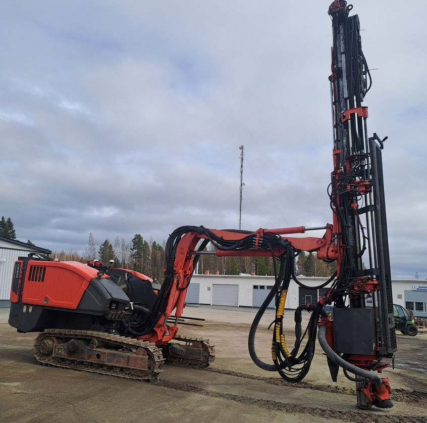 Sandvik Dino DC400Ri - Машина за бушење: слика 3 Sandvik Dino DC400Ri - Машина за бушење: слика 3