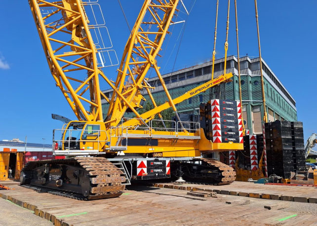Terex Demag CC 3800-1 - Кран со гасеници: слика 2 Terex Demag CC 3800-1 - Кран со гасеници: слика 2