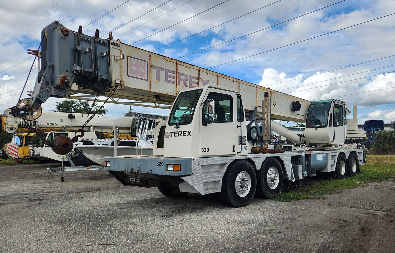 Terex T560 - Мобилен кран: слика 1 Terex T560 - Мобилен кран: слика 1