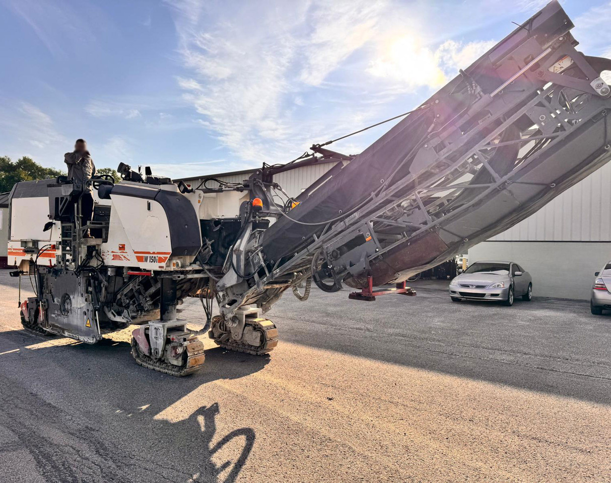 Wirtgen W 150 I - Асфалтна мелница: слика 4 Wirtgen W 150 I - Асфалтна мелница: слика 4