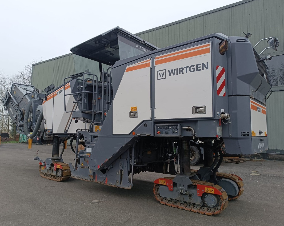 Wirtgen W 200 Fi - Асфалтна мелница: слика 5 Wirtgen W 200 Fi - Асфалтна мелница: слика 5