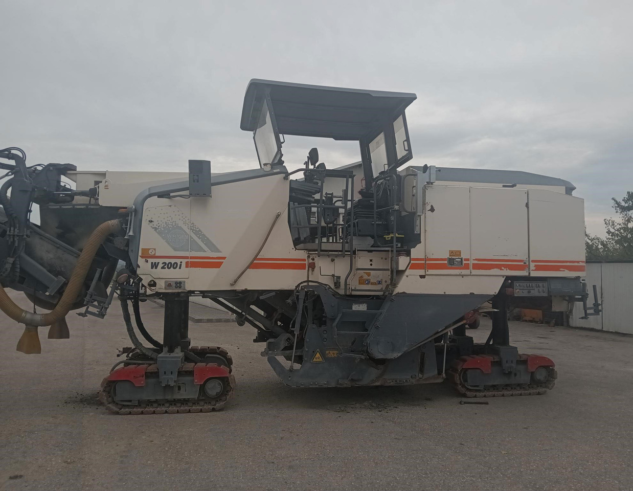 Wirtgen W 200 I - Асфалтна мелница: слика 1 Wirtgen W 200 I - Асфалтна мелница: слика 1