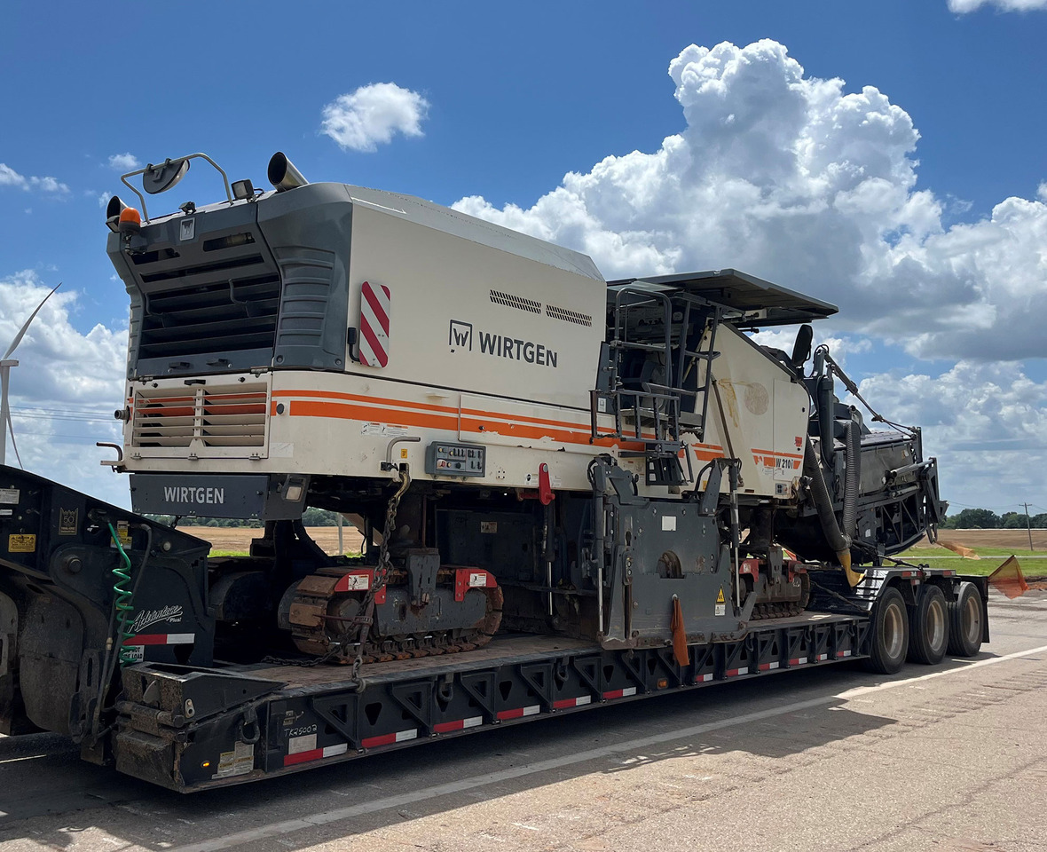 Wirtgen W 210 i - Асфалтна мелница: слика 2 Wirtgen W 210 i - Асфалтна мелница: слика 2