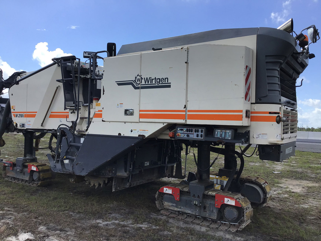 Wirtgen W 210 i - Асфалтна мелница: слика 5 Wirtgen W 210 i - Асфалтна мелница: слика 5