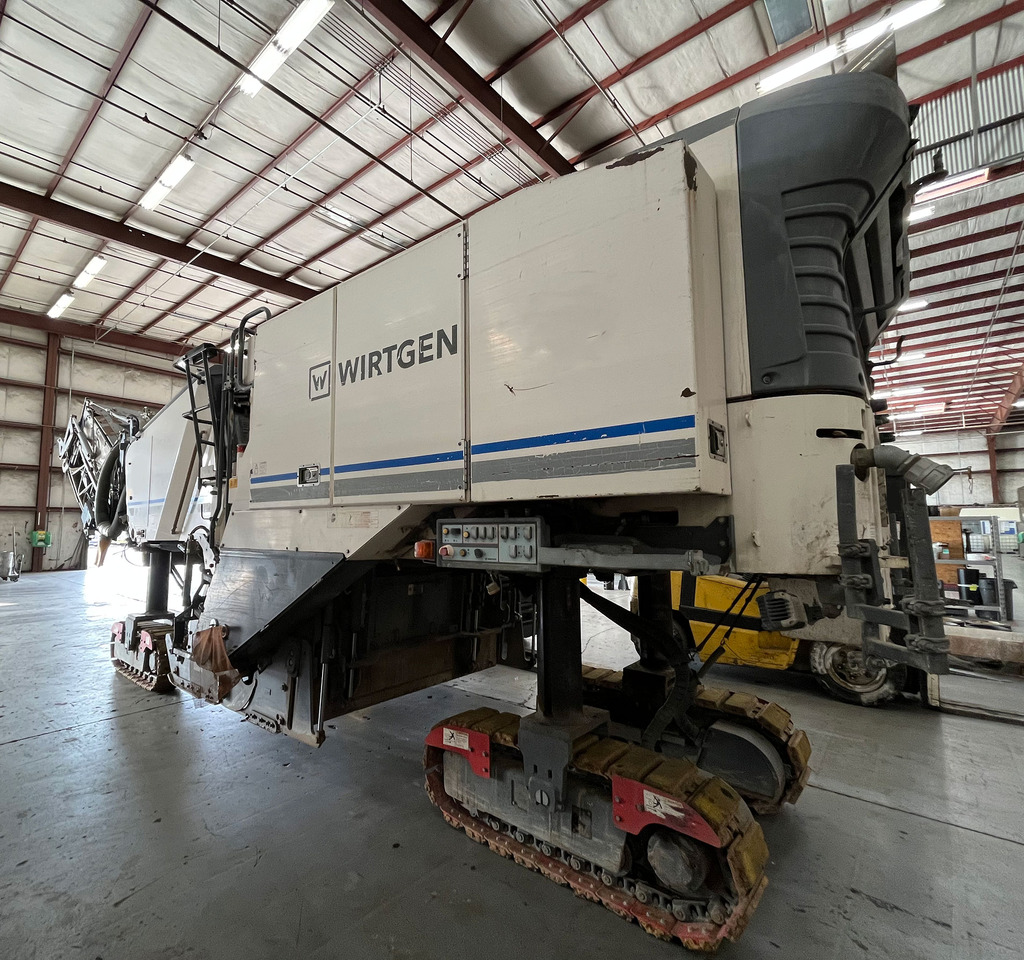 Wirtgen W 210 i - Асфалтна мелница: слика 2 Wirtgen W 210 i - Асфалтна мелница: слика 2