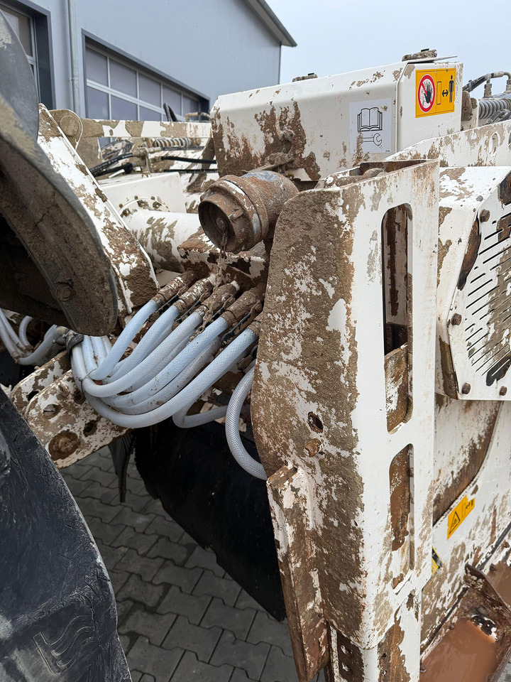 Wirtgen WS 250 - Стабилизатор на почва: слика 3 Wirtgen WS 250 - Стабилизатор на почва: слика 3