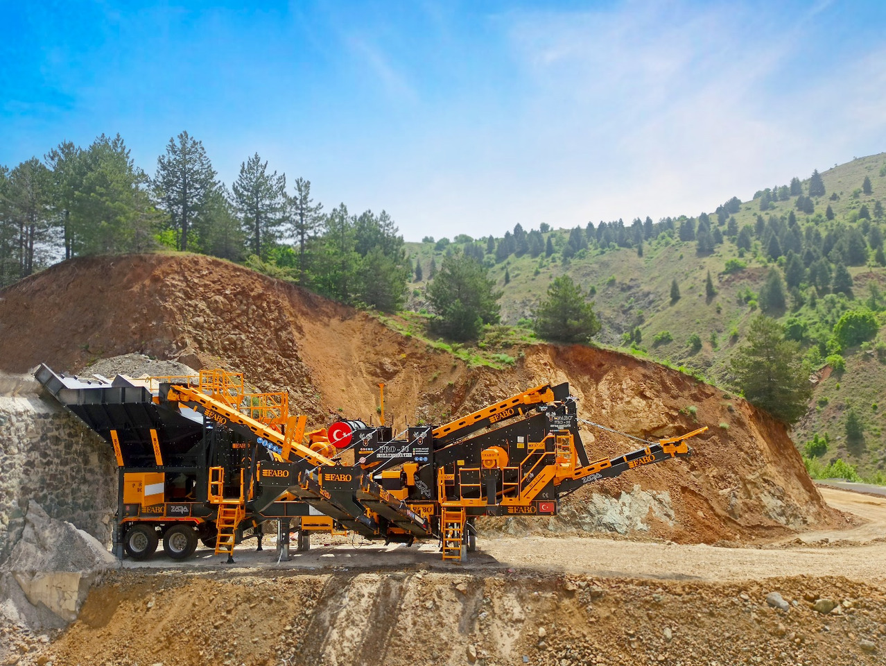 FABO mining machinery - crushing plant - Рударска машина: слика 1 FABO mining machinery - crushing plant - Рударска машина: слика 1
