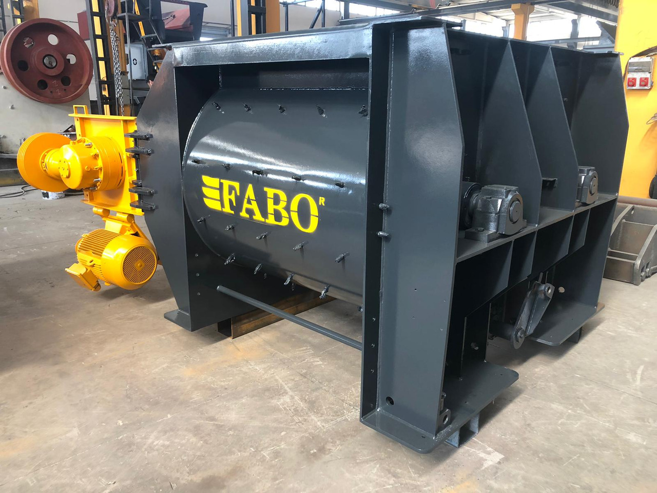 FABO twin shaft mixer - Мешалка за бетон: слика 2 FABO twin shaft mixer - Мешалка за бетон: слика 2