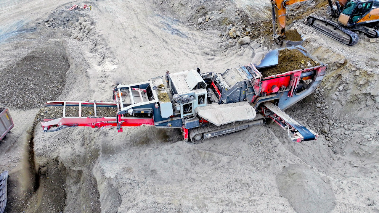 SANDVIK Mobile crusher - Мобилна дробилка: слика 3 SANDVIK Mobile crusher - Мобилна дробилка: слика 3