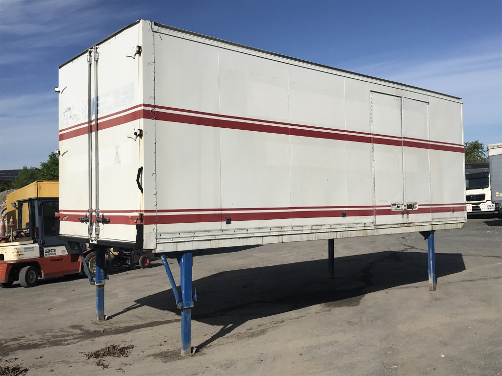 ACKERMANN-FRUEHAUF AWL - KOFFER AWL-Koffer mit Seitentür 7 m - Заменски сандак/ Кутија: слика 1 ACKERMANN-FRUEHAUF AWL - KOFFER AWL-Koffer mit Seitentür 7 m - Заменски сандак/ Кутија: слика 1