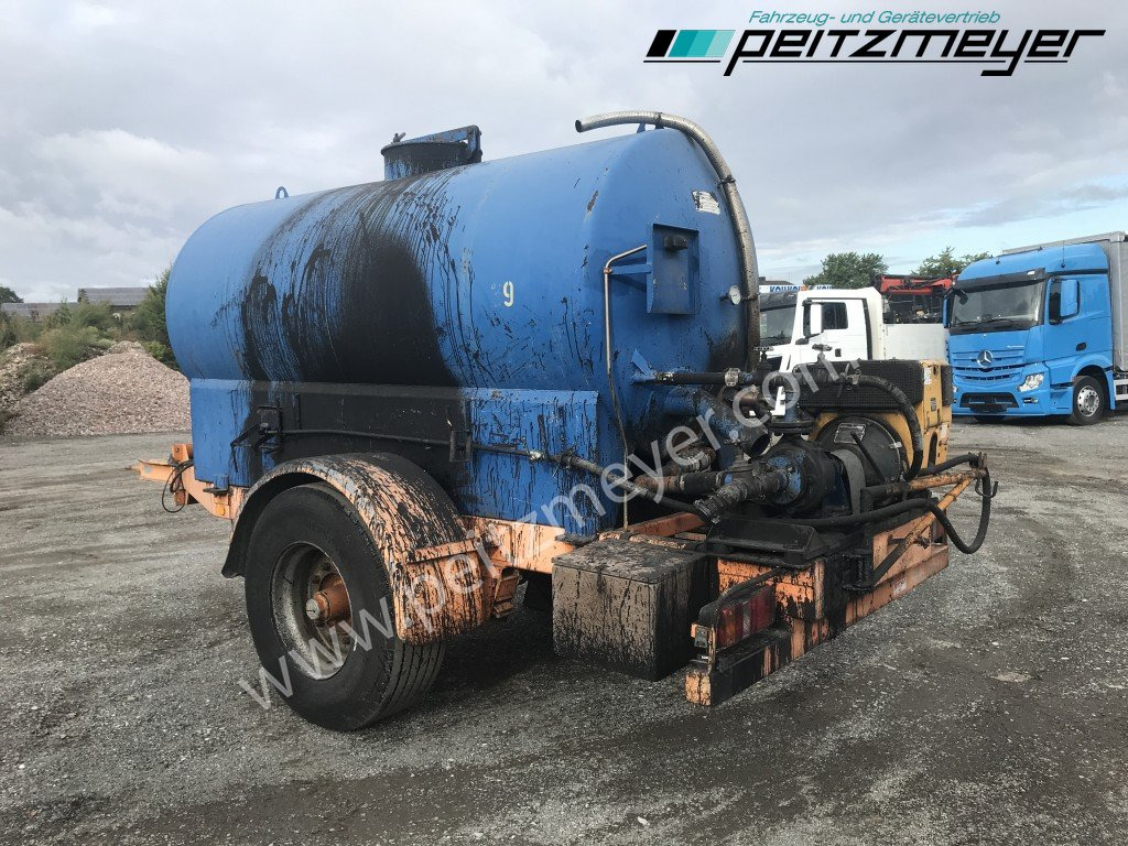 BATHE 1 Achs Anhänger Bitum / Teerkocher ST 5 E - 4,8 m³ zGG 9,5 t. - Прскалка за битуменска емулзија: слика 2 BATHE 1 Achs Anhänger Bitum / Teerkocher ST 5 E - 4,8 m³ zGG 9,5 t. - Прскалка за битуменска емулзија: слика 2