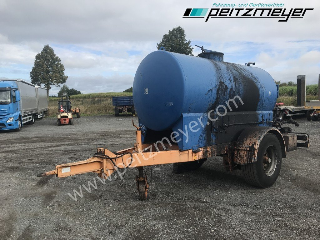 BATHE 1 Achs Anhänger Bitum / Teerkocher ST 5 E - 4,8 m³ zGG 9,5 t. - Прскалка за битуменска емулзија: слика 3 BATHE 1 Achs Anhänger Bitum / Teerkocher ST 5 E - 4,8 m³ zGG 9,5 t. - Прскалка за битуменска емулзија: слика 3