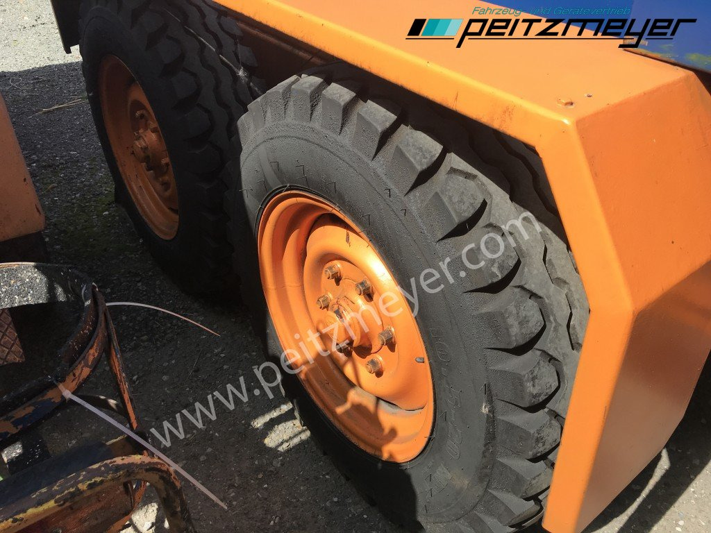 BATHE TANDEMANHÄNGER Bitum / Teerkocher 3,5 m³ Hatz DIesel 1 D 81 C - Прскалка за битуменска емулзија: слика 3 BATHE TANDEMANHÄNGER Bitum / Teerkocher 3,5 m³ Hatz DIesel 1 D 81 C - Прскалка за битуменска емулзија: слика 3