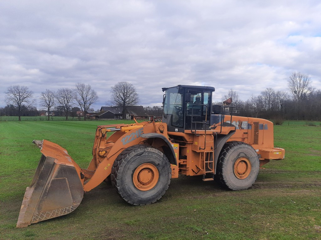 CASE Radlader 1221 E 6,5 m³ Schaufel - Натоварувач на тркала: слика 1 CASE Radlader 1221 E 6,5 m³ Schaufel - Натоварувач на тркала: слика 1
