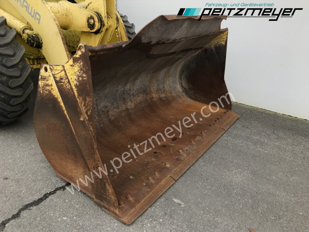 FURUKAWA RADLADER 325 Klima - Натоварувач на тркала: слика 5 FURUKAWA RADLADER 325 Klima - Натоварувач на тркала: слика 5