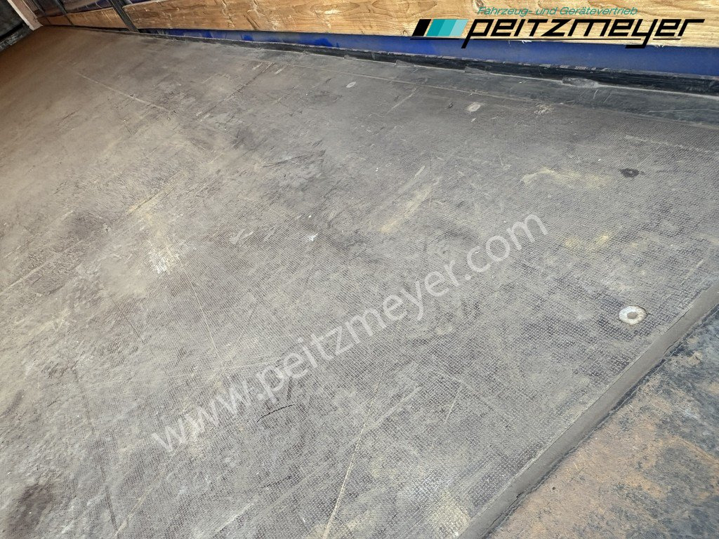 Полуприколка со церада KRONE SD Schiebeplane, Trommelbremse KM Stand: 238.370 km: слика 21