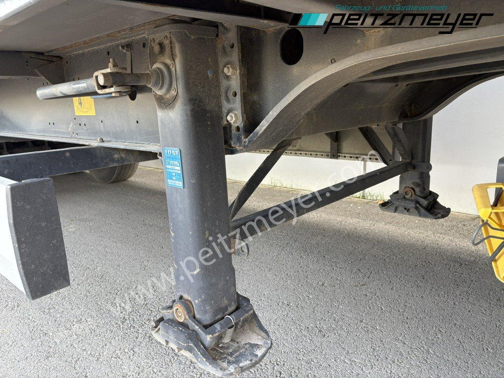 Полуприколка со церада KRONE SD Schiebeplane, Trommelbremse KM Stand: 238.370 km: слика 28