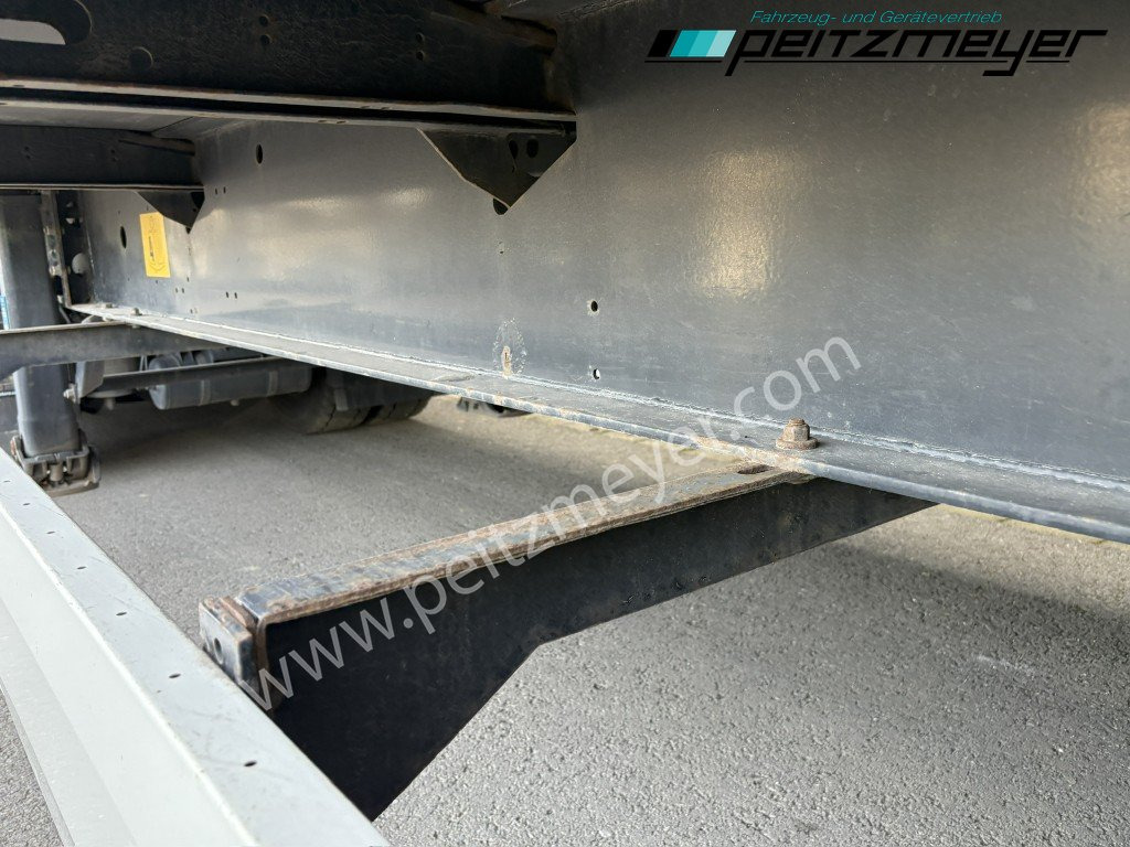 Полуприколка со церада KRONE SD Schiebeplane, Trommelbremse KM Stand: 238.370 km: слика 24