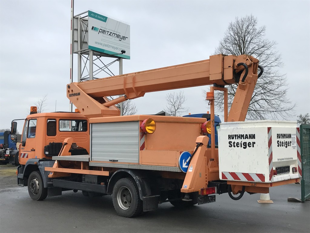 MAN L75 14.224 BB Ruthmann Hubarbeitsbühne T 225 - Камион со подигачка кошница: слика 4 MAN L75 14.224 BB Ruthmann Hubarbeitsbühne T 225 - Камион со подигачка кошница: слика 4