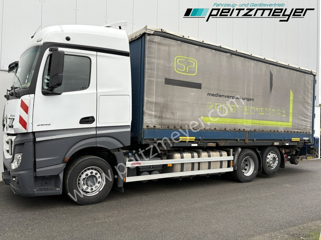 MERCEDES-BENZ Actros 2542 LL BDF Pritsche + Mitnahmestapler komplett - Камион со церада: слика 1 MERCEDES-BENZ Actros 2542 LL BDF Pritsche + Mitnahmestapler komplett - Камион со церада: слика 1