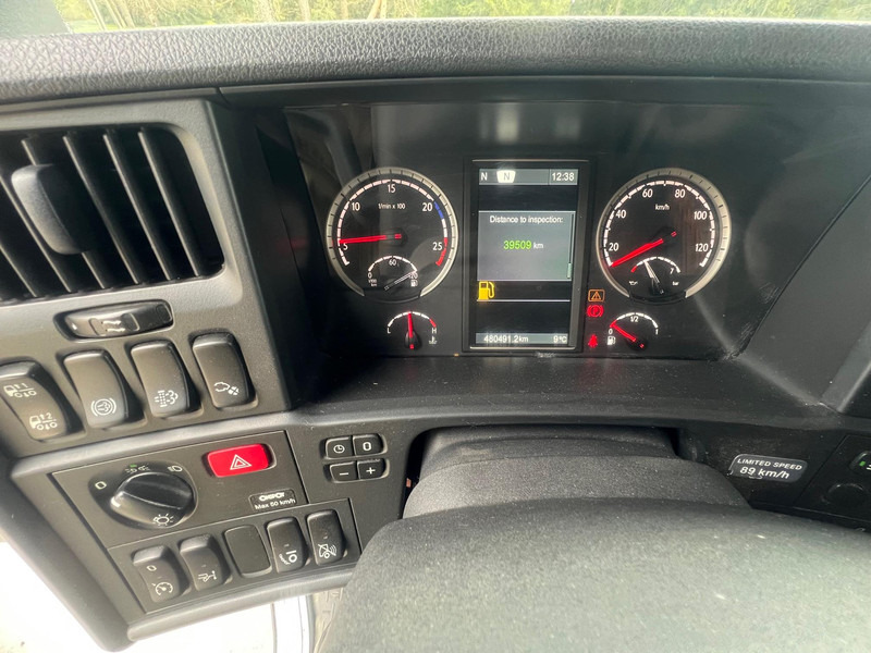 Камион сандучар Scania G440 DB6X2*4HNB: слика 11
