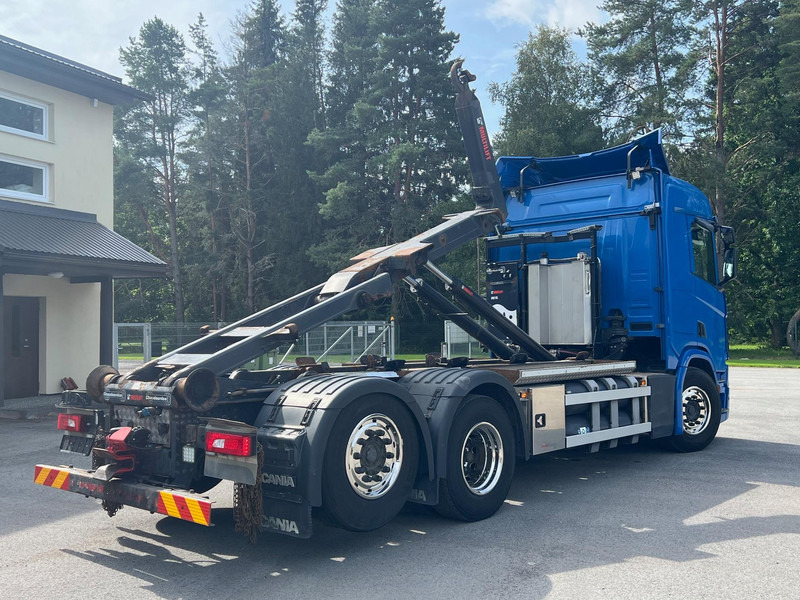 Scania R410 B6X2NA - CNG - HIAB 21T - Камион со кука за подигање: слика 3 Scania R410 B6X2NA - CNG - HIAB 21T - Камион со кука за подигање: слика 3