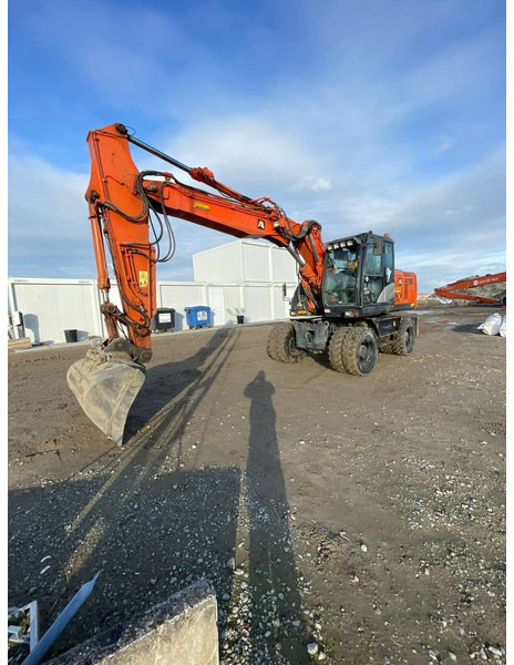 Hitachi ZX170W-5 B - Багер на тркала: слика 2 Hitachi ZX170W-5 B - Багер на тркала: слика 2