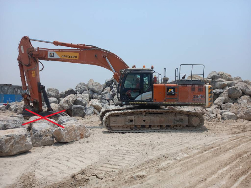 Hitachi ZX470-5G (Abu Dhabi) - Багер гасеничар: слика 1 Hitachi ZX470-5G (Abu Dhabi) - Багер гасеничар: слика 1
