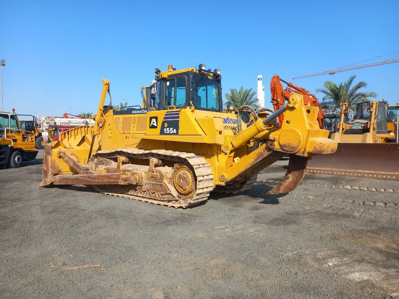 Komatsu D155A-6R (4 pieces available - Abu Dhabi) - Булдожер: слика 2 Komatsu D155A-6R (4 pieces available - Abu Dhabi) - Булдожер: слика 2