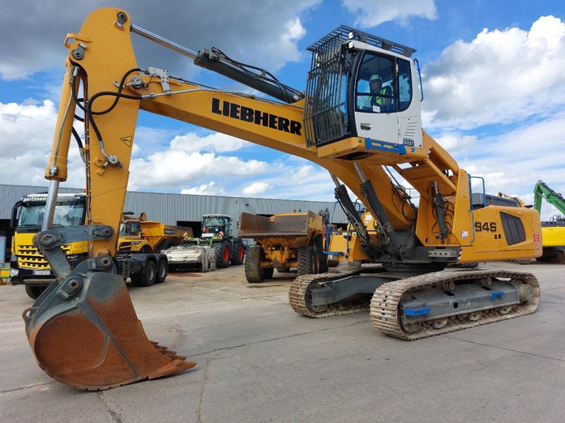Liebherr R946 LC (Lifting Cab) - Багер гасеничар: слика 2 Liebherr R946 LC (Lifting Cab) - Багер гасеничар: слика 2