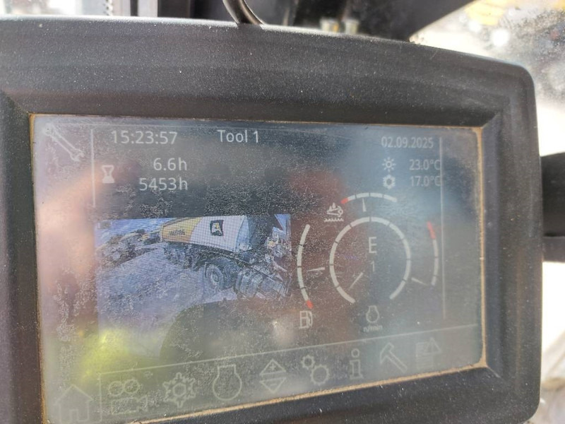 Багер гасеничар Liebherr R946LC (Lifting Cab): слика 10 Багер гасеничар Liebherr R946LC (Lifting Cab): слика 10