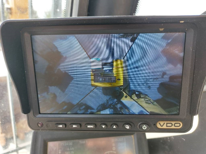 Багер гасеничар Liebherr R946LC (Lifting Cab): слика 11 Багер гасеничар Liebherr R946LC (Lifting Cab): слика 11