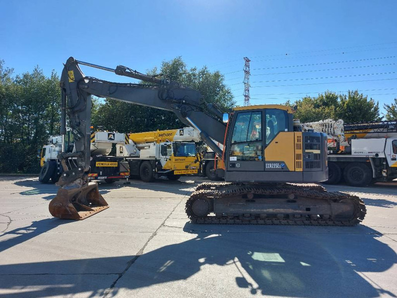 Volvo ECR 235 EL - Багер гасеничар: слика 1 Volvo ECR 235 EL - Багер гасеничар: слика 1