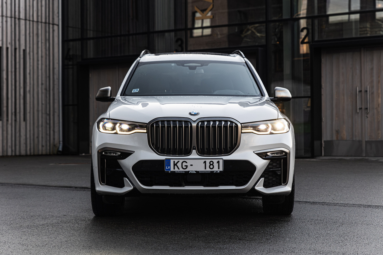 BMW X7 M50D X Drive M package, 6 seats - Автомобил: слика 3 BMW X7 M50D X Drive M package, 6 seats - Автомобил: слика 3